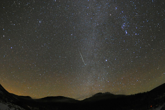 mysterious meteor shower might peak early tomorrow mysterious meteor shower might peak early tomorrow
